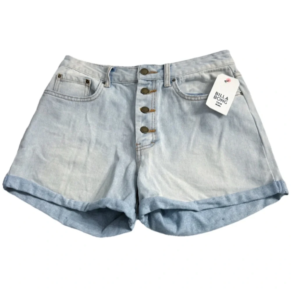Billabong Women’s High Tide Boyfriend Denim Shorts Size 30 Light Wash Button Fly - Picture 3 of 9